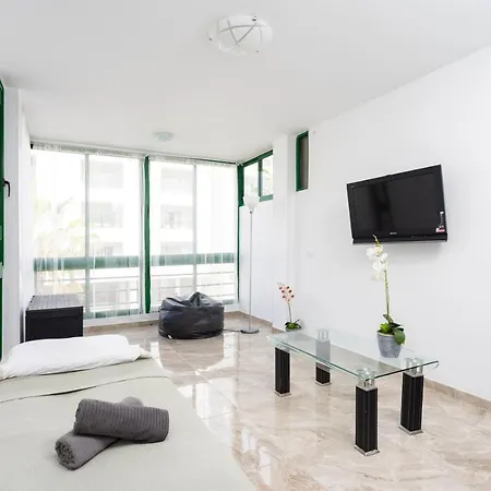 Guest house Black Cat Surf House 1 B Arona (Tenerife)